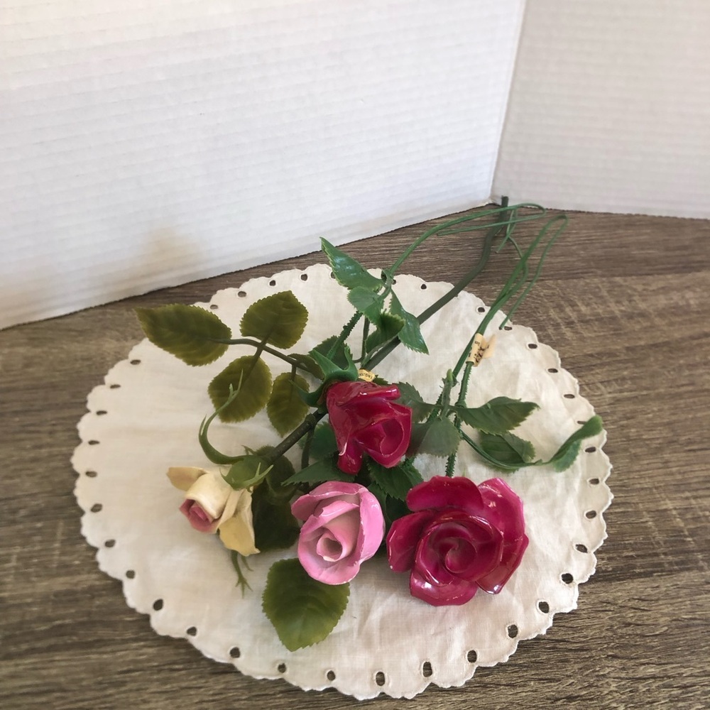 Vtg Crown Staffordshire Porcelain Roses on Stems